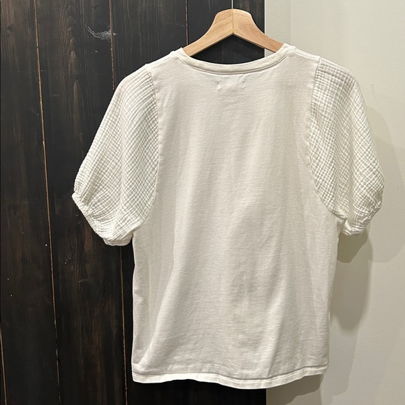 Madewell T-shirt with textured sleeves - Picture 2 of 6